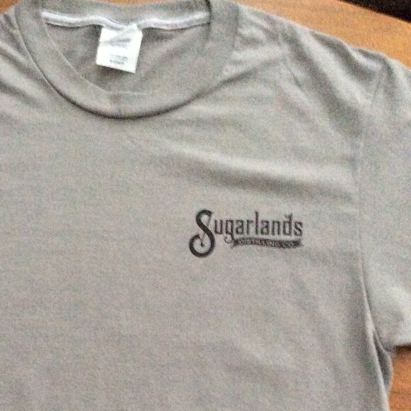 Ladies small tshirt short sleeved gray in color new. - Picture 2 of 3